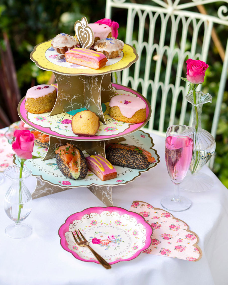 Floral Party Decorations & Tableware