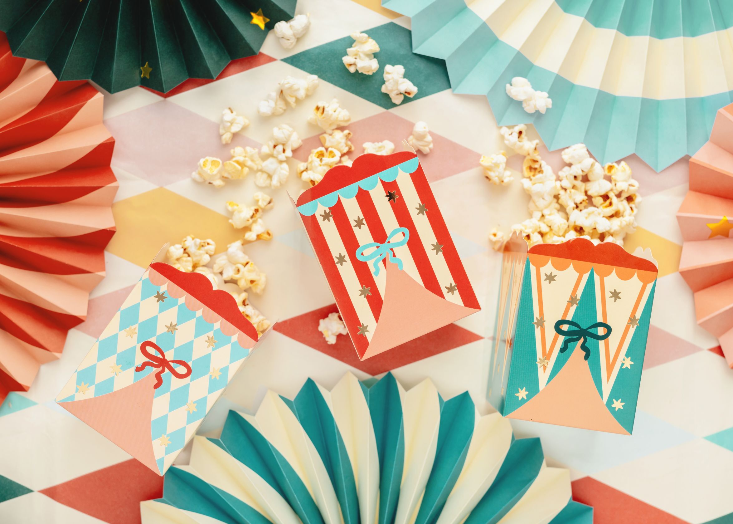Circus Themed Snack Boxes party tableware