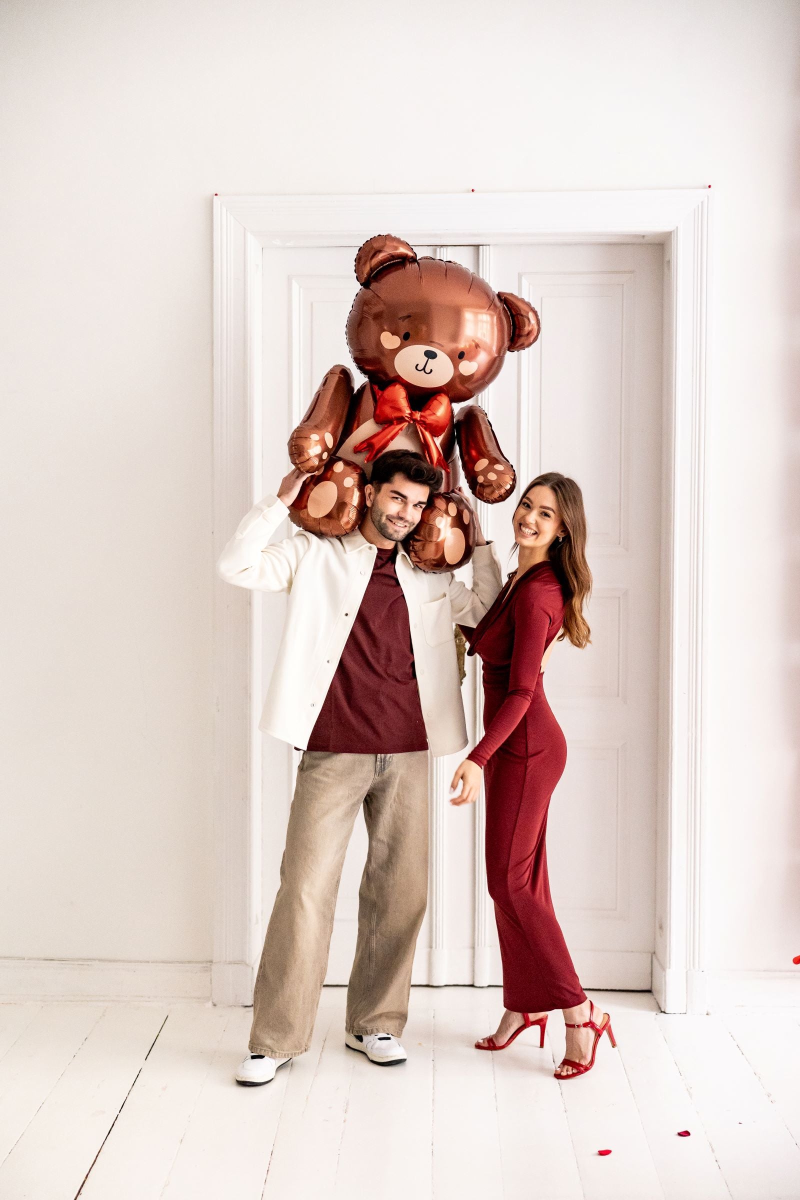 Giant Teddy Bear Foil Balloon for Valentines