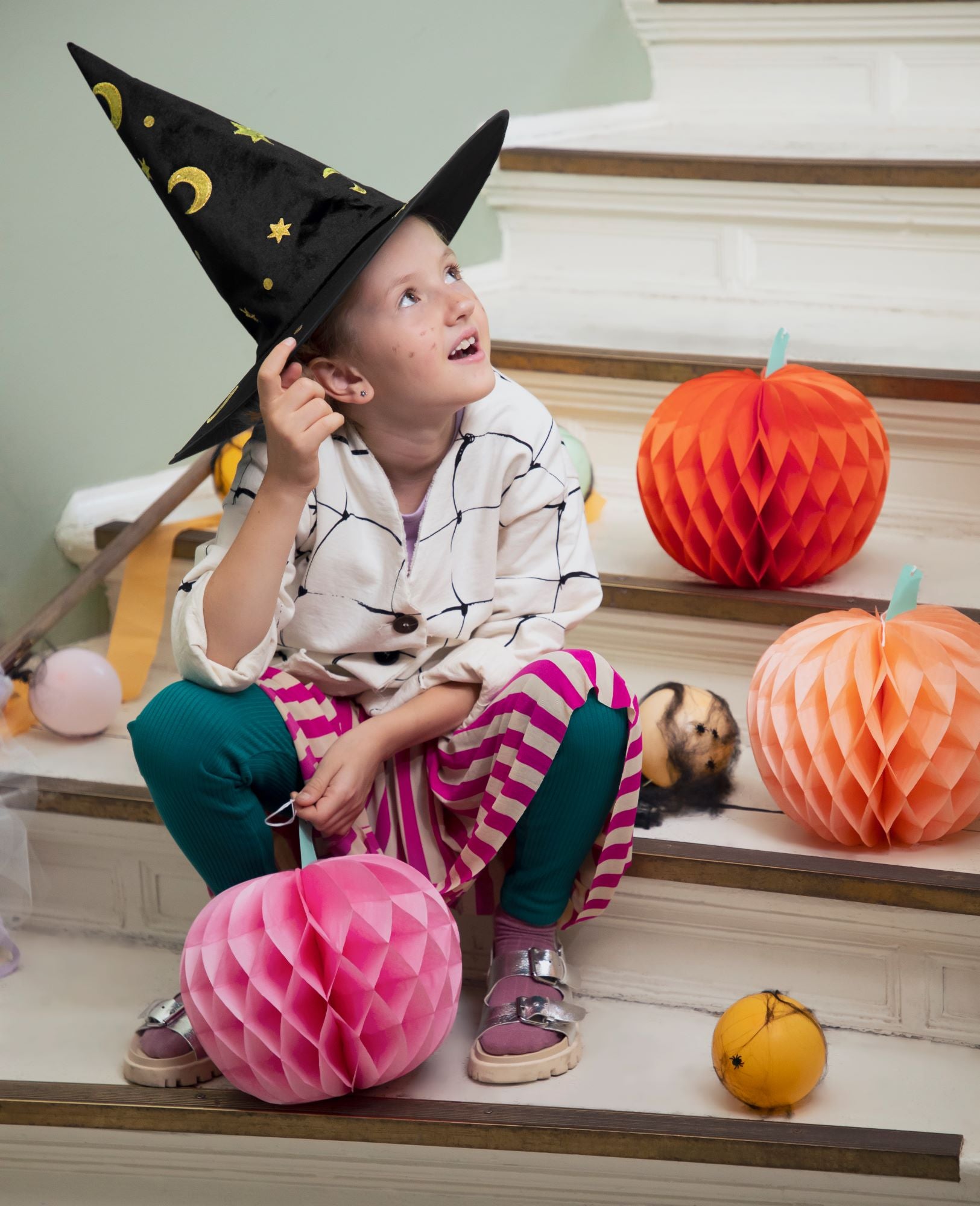 Honeycomb Pumpkins Hanging Decoration