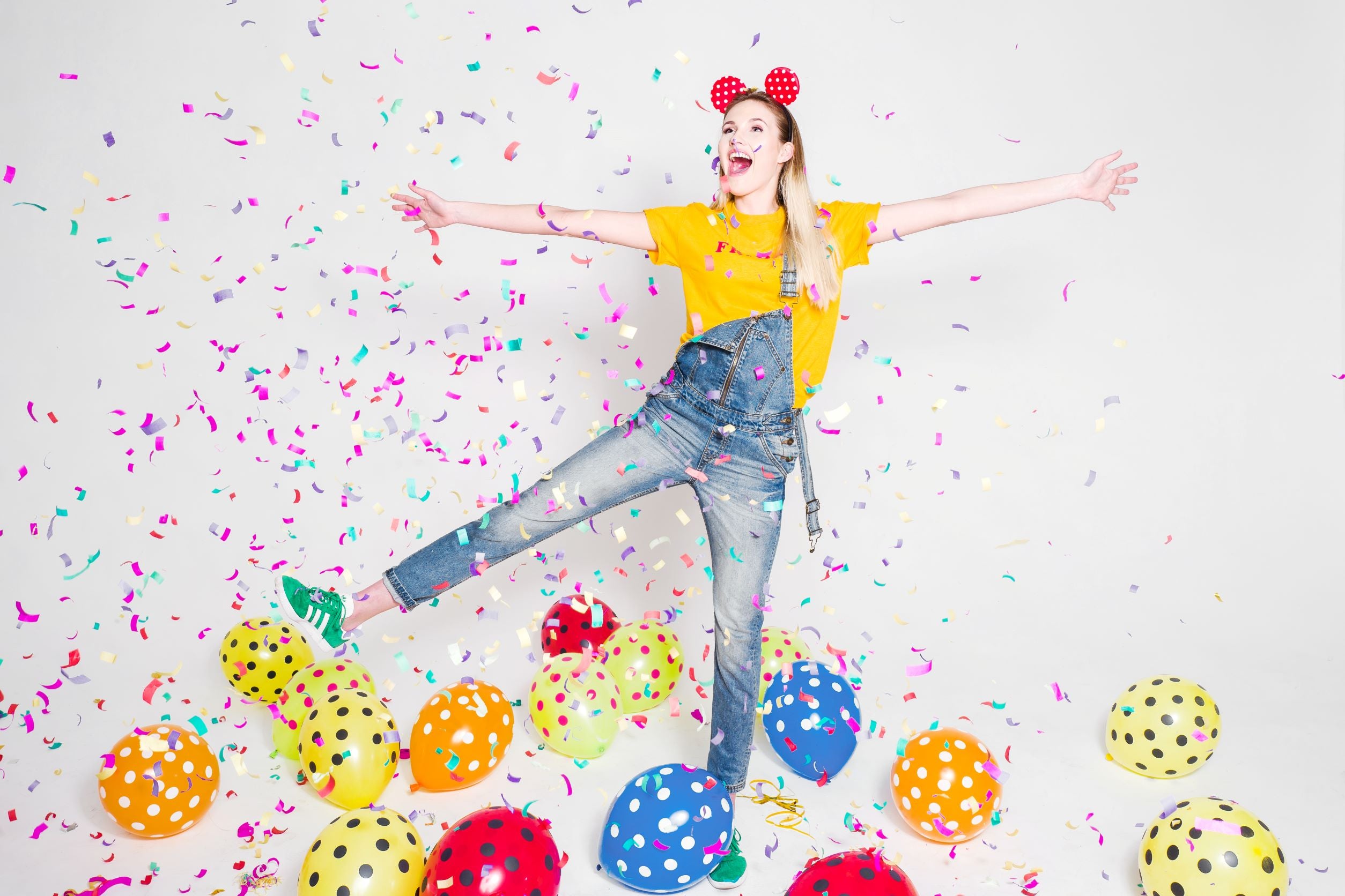 Coloured Paper Confetti Cannon 40cm for party
