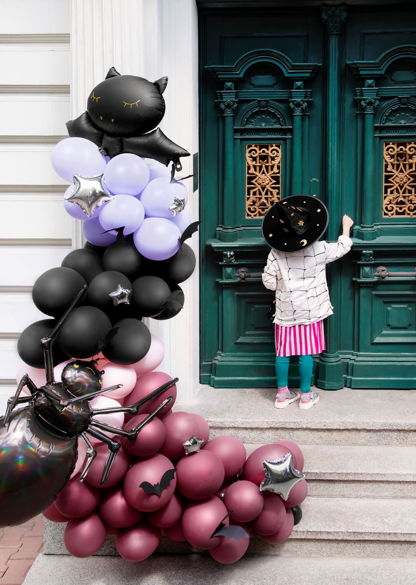 Halloween Balloon Garland