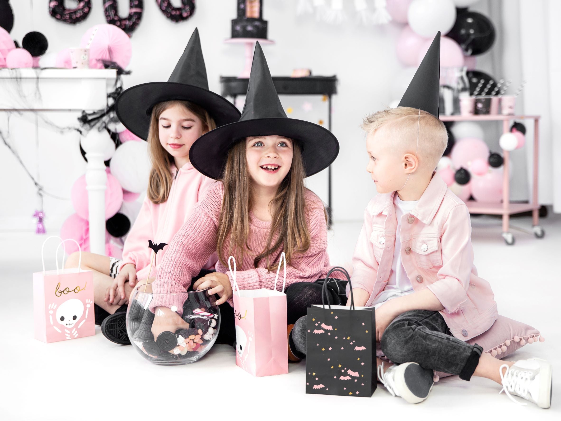 Halloween Bats Gift Bag party ideas