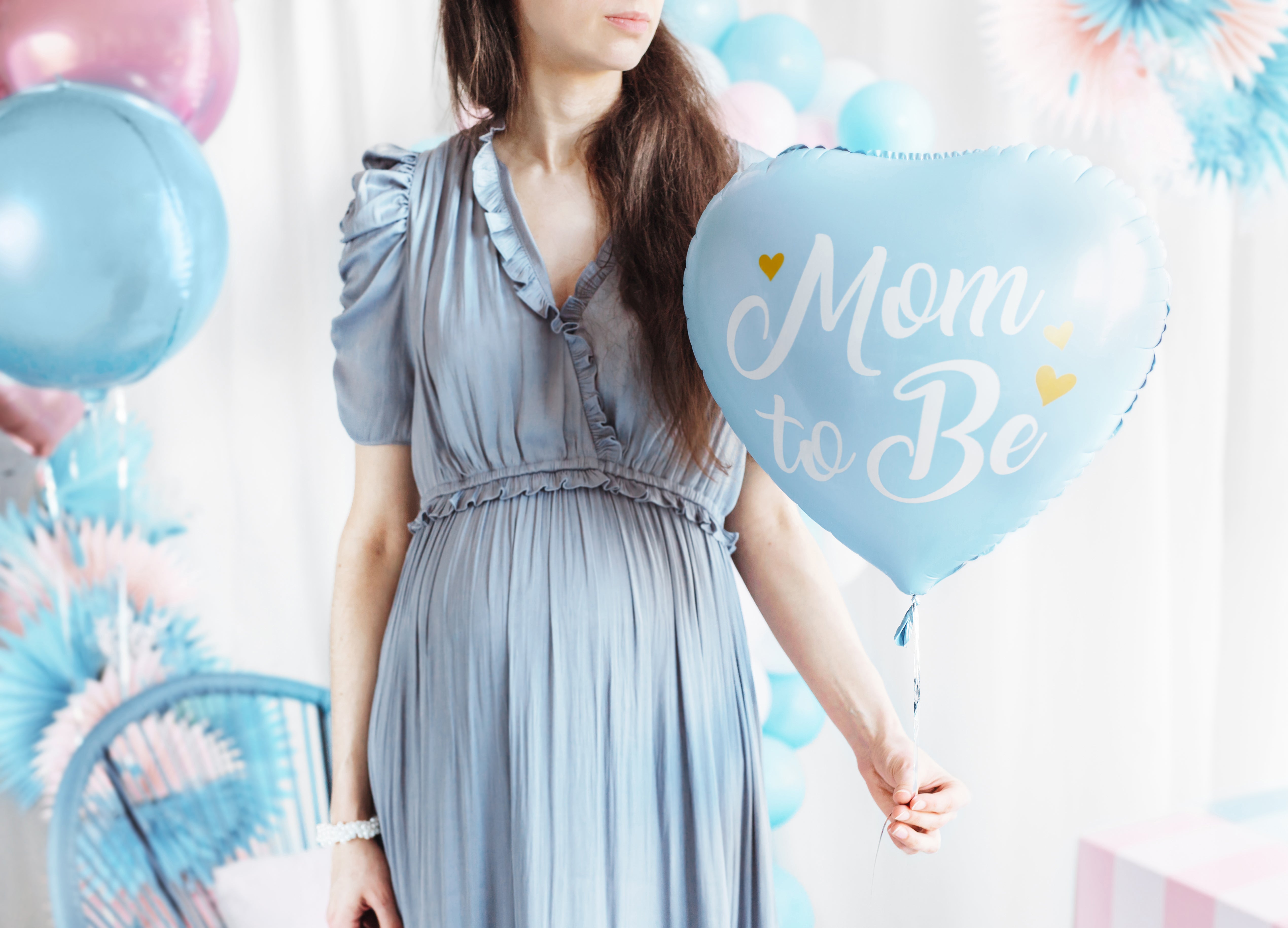 Mom to Be Foil Balloon Blue for baby shower