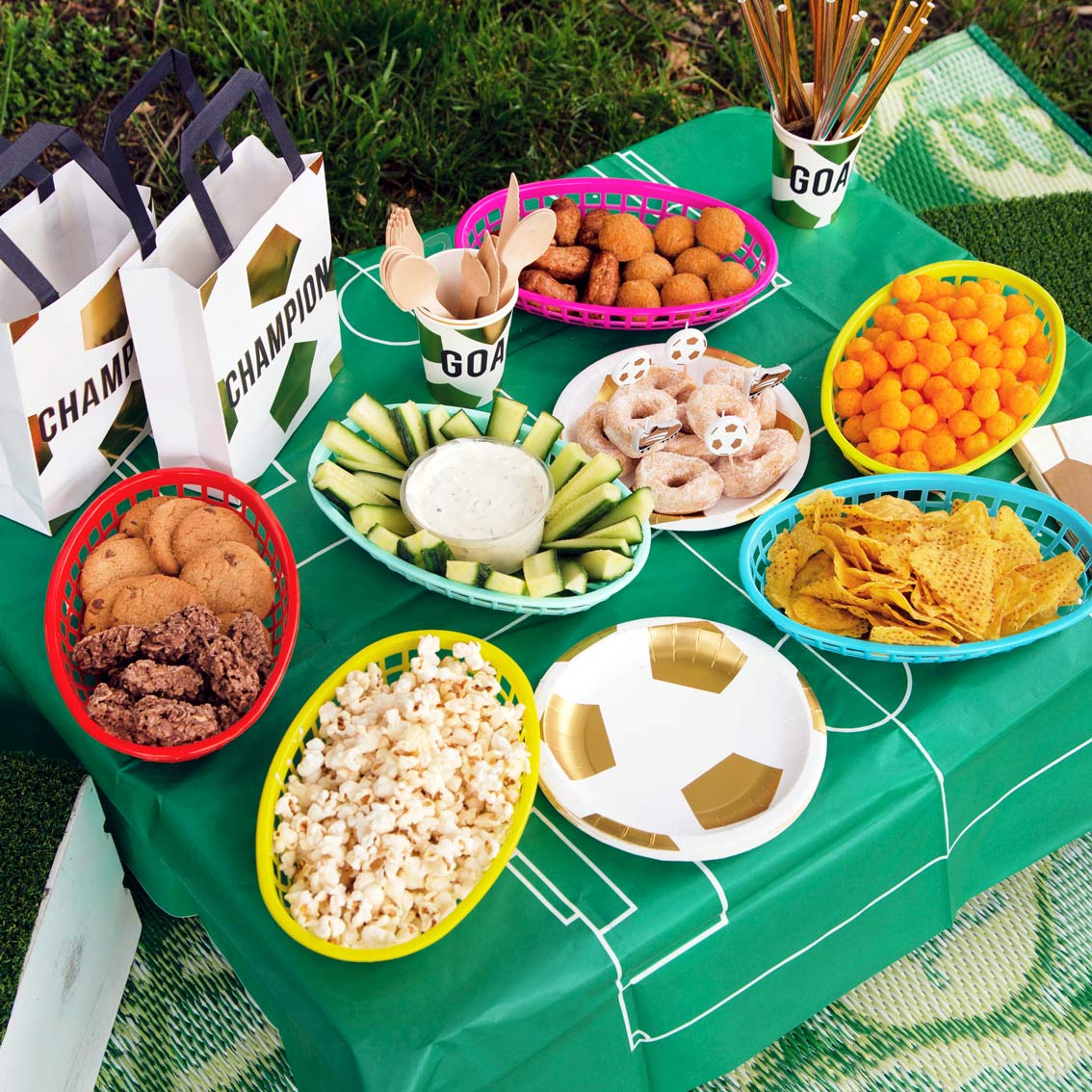 Party Champions Plates Football Decorations