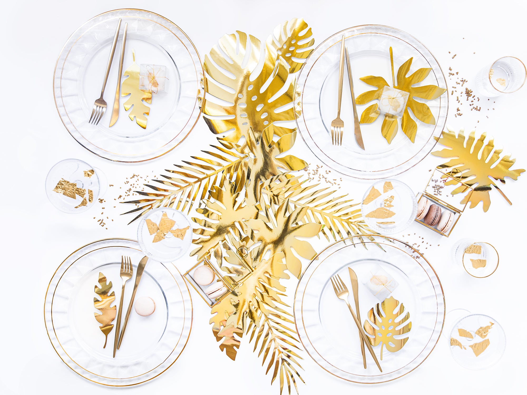 Tropical Leaves Decor Aloha Gold