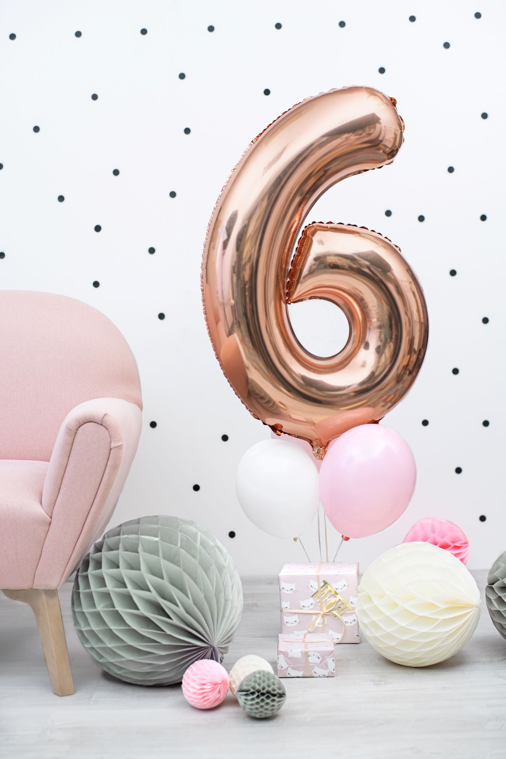 White Honeycomb Decoration 30cm for birthday party