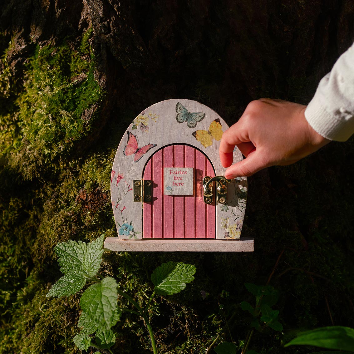 fairy door for the garden