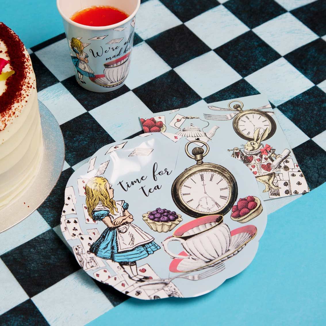 Alice in Wonderland Party Decorations and Supplies