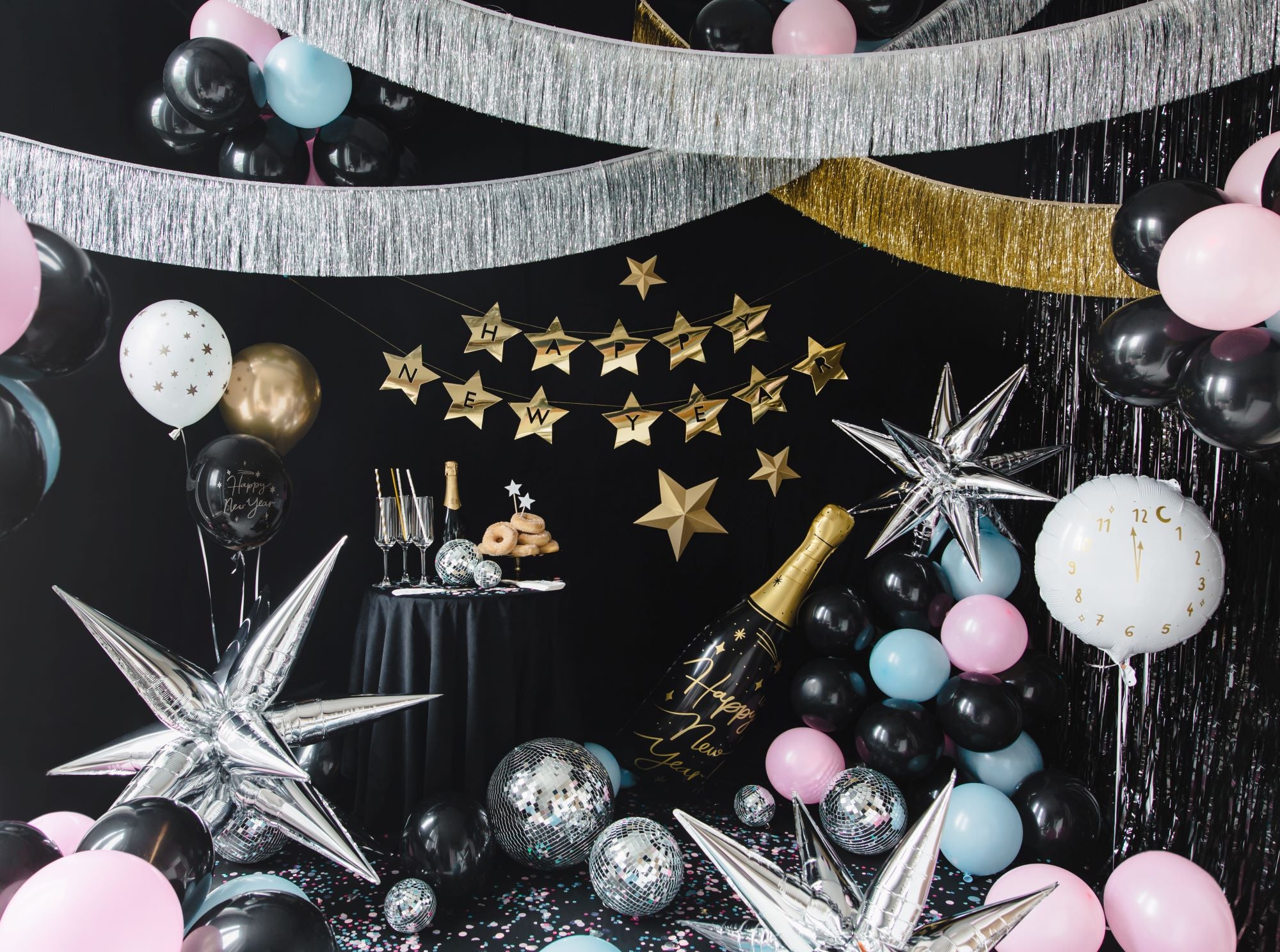 Party Curtain Black
