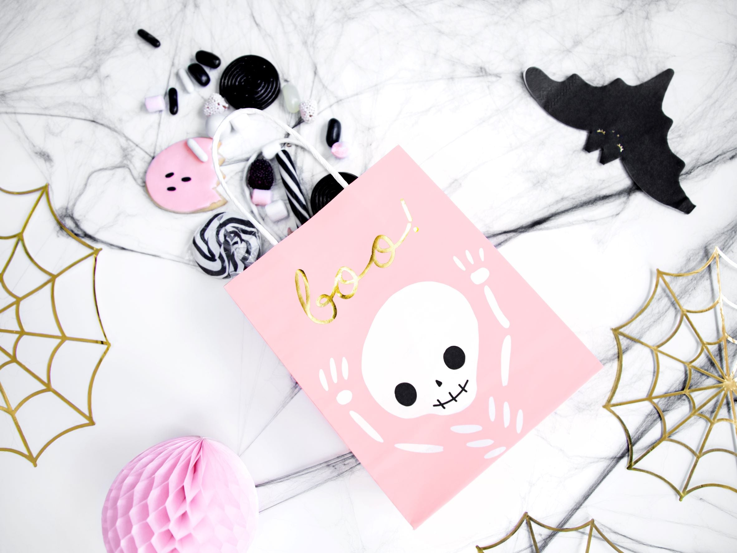 Boo Halloween Gift Bag Pink party supplies