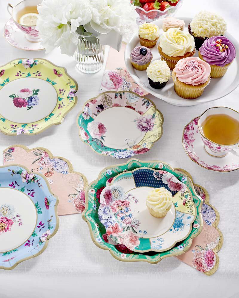 Truly Scrumptious Floral Paper Plates